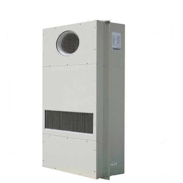 What is a type of cable splice box called 