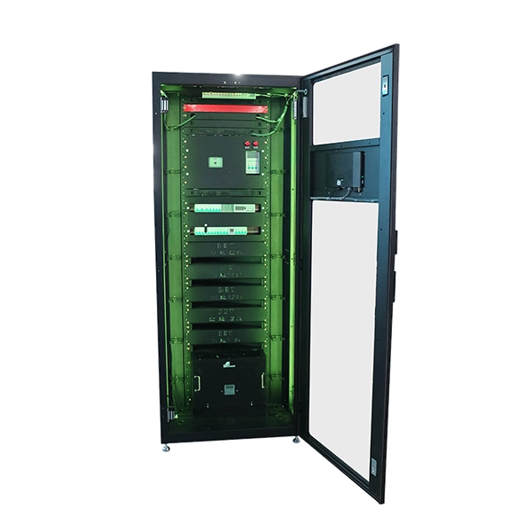 Cable tray connected to floor distribution box