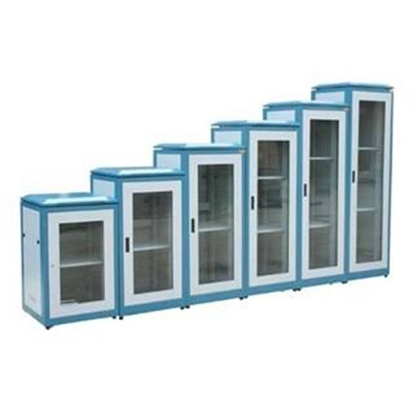What size commercial distribution box looks best 