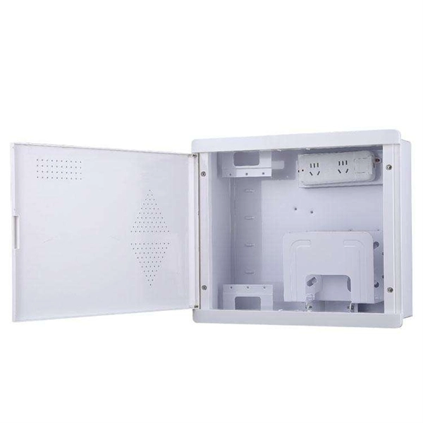 How many electrical distribution boxes are there on the construction site